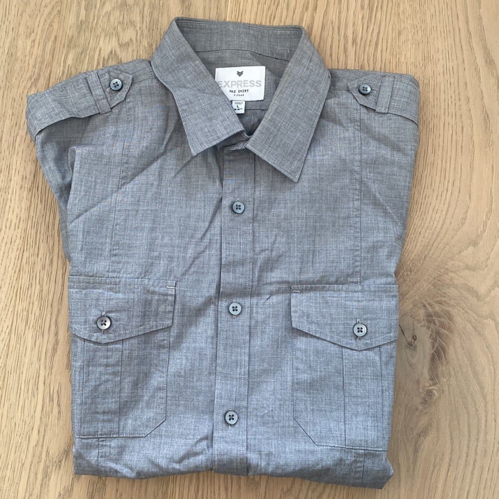 Express Utility Button Down. Size: Large - image 7